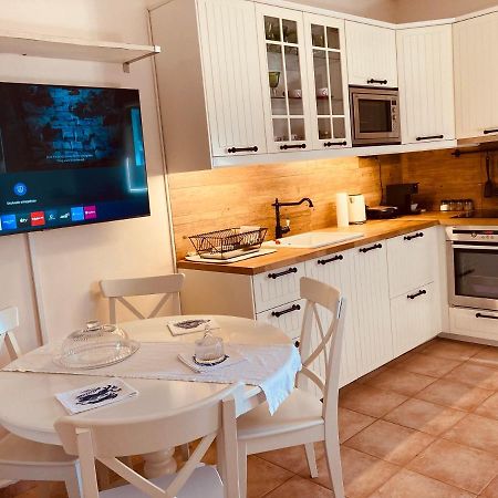 הוילה ארטמידה Lux House Next To The Airport Of Athens. Transport 24H מראה חיצוני תמונה