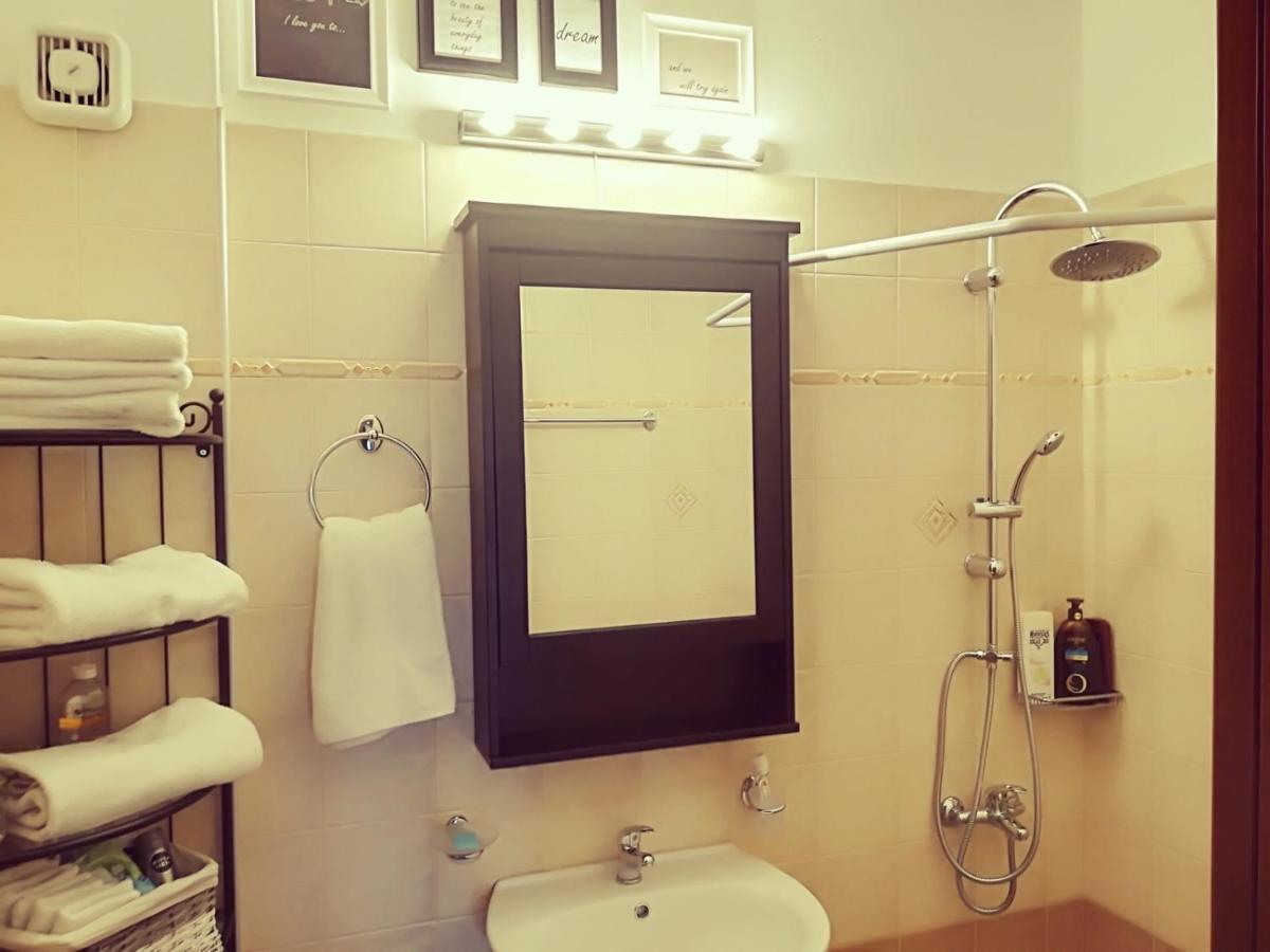 הוילה ארטמידה Lux House Next To The Airport Of Athens. Transport 24H מראה חיצוני תמונה